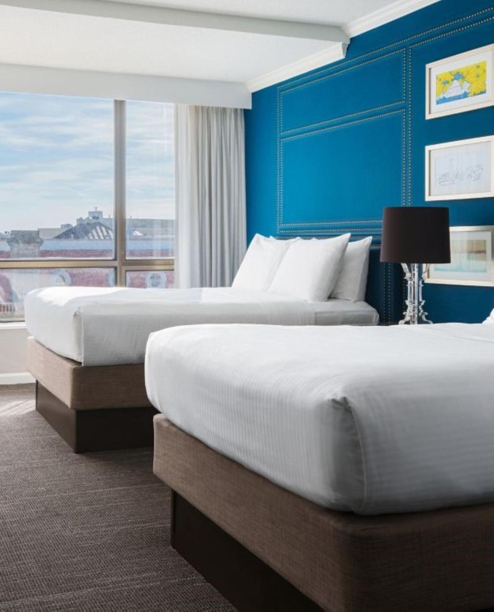 The Ven At Embassy Row, Washington, D.c., A Tribute Portfolio Washington
